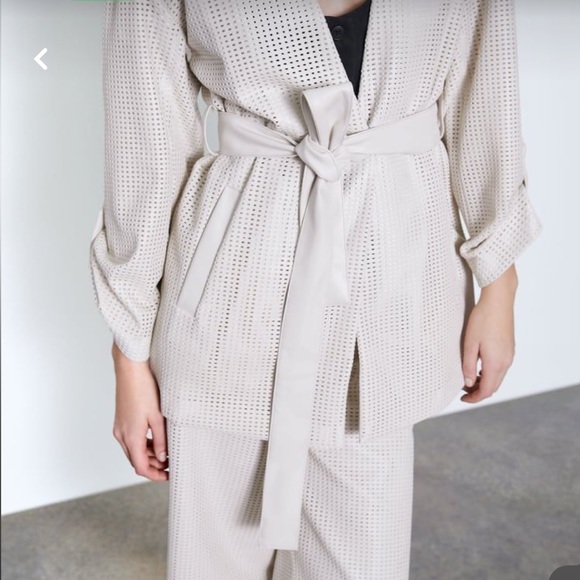 Zara - Faux Leather Die-Cut Jacket - Size Large - NWT - Picture 7 of 8